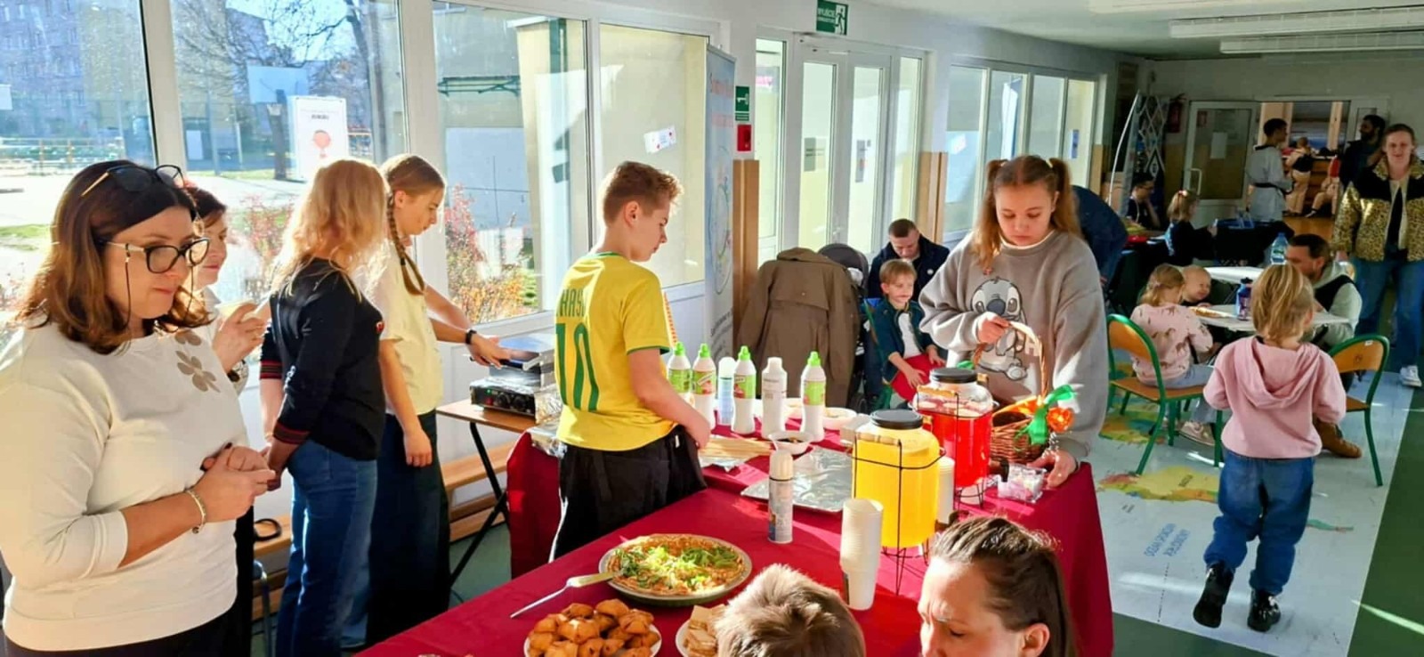 Piknik naukowo - sportowy 