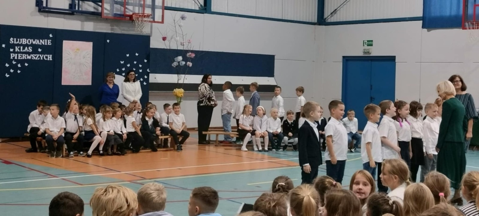 Ślubowanie klas 1/Dzień Edukacji Narodowej